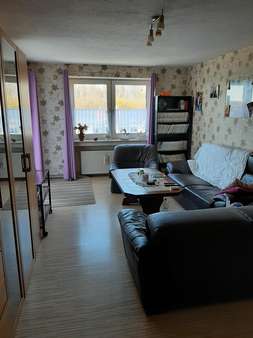 Wohnzimmer - Etagenwohnung in 42489 Wülfrath mit 57m² kaufen
