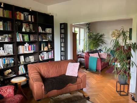 Wohnzimmer Wohnzimmer - Einfamilienhaus in 42579 Heiligenhaus mit 250m² kaufen