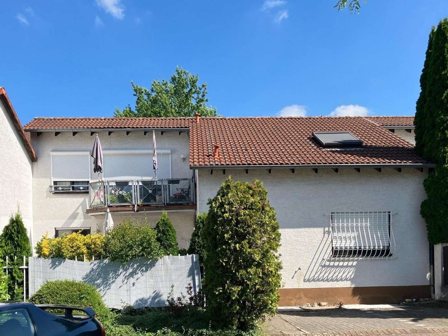 Gartenansicht Gartenansicht - Zweifamilienhaus in 40699 Erkrath mit 161m² als Kapitalanlage kaufen