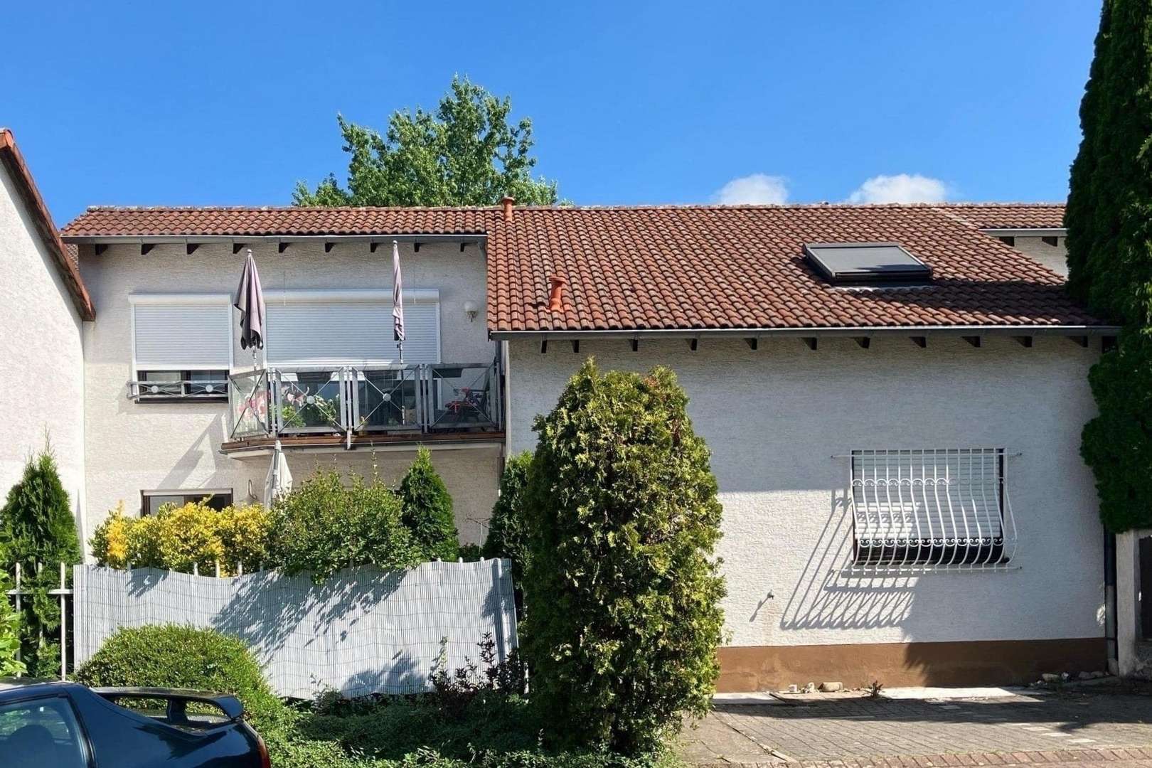 Gartenansicht - Zweifamilienhaus in 40699 Erkrath mit 161m² kaufen