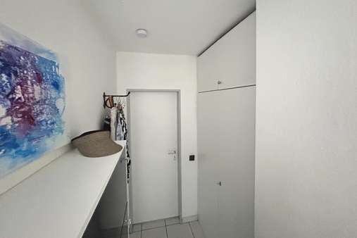 Flur / Diele - Appartement in 40822 Mettmann mit 49m² kaufen