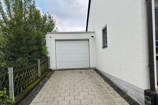 Garage - Einfamilienhaus in 40699 Erkrath mit 155m² kaufen