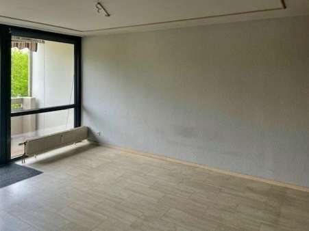 Wohnzimmer Wohnzimmer - Etagenwohnung in 40699 Erkrath mit 78m² als Kapitalanlage kaufen