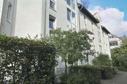 Hausansicht Hausansicht - Erdgeschosswohnung in 40225 Düsseldorf mit 68m² kaufen