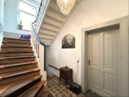 Treppenhaus - EG - Einfamilienhaus in 42719 Solingen mit 204m² kaufen
