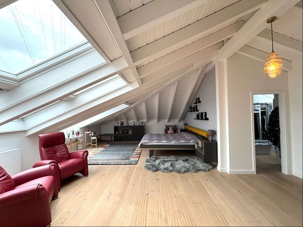 Schlafzimmer - Einfamilienhaus in 42781 Haan mit 250m² kaufen