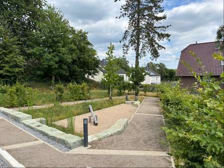 Außeananlagen - Spielplatz - Etagenwohnung in 42657 Solingen mit 74m² mieten