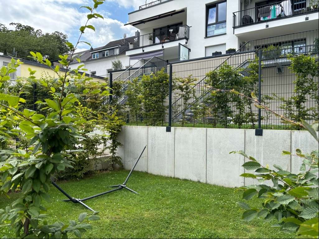 Gartenparzelle, Anmietung gegen Extramiete möglich - Etagenwohnung in 42657 Solingen mit 74m² mieten