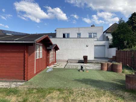 Rückansicht - Grundstück in 41466 Neuss mit 1250m² kaufen