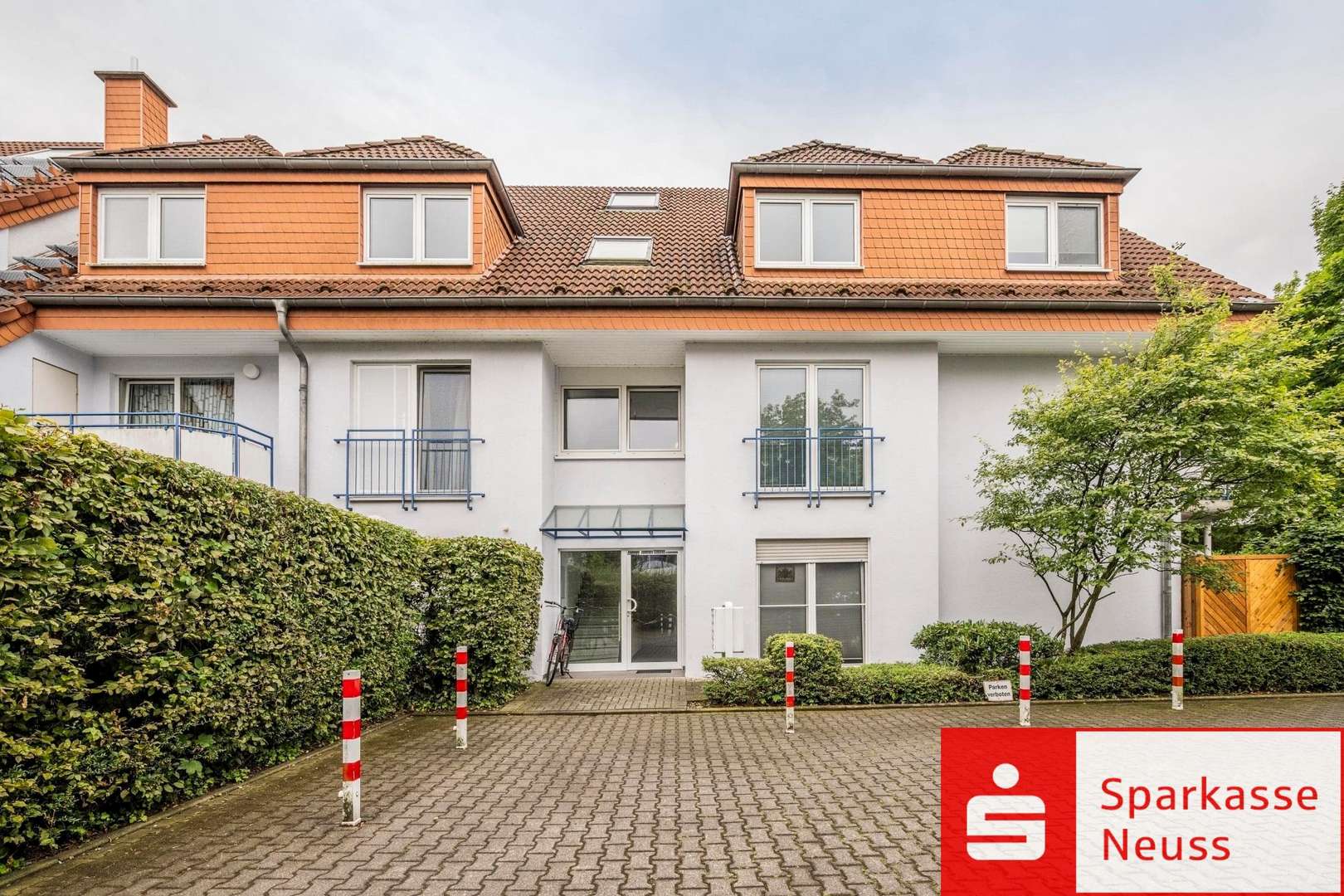 Straßenansicht - Etagenwohnung in 41564 Kaarst mit 59m² kaufen