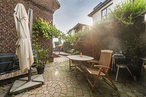 Schöner Innenhof Schöner Innenhof - Maisonette-Wohnung in 41516 Grevenbroich mit 116m² kaufen