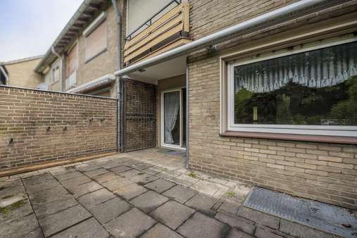 Terrasse Terrasse - Reihenmittelhaus in 41468 Neuss mit 94m² kaufen