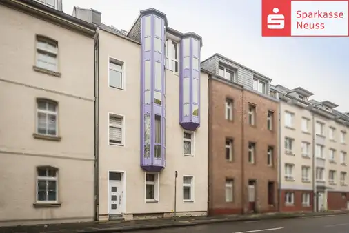 Schicke Maisonette-Wohnung plus Kapitalanlage!