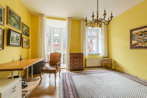 Schlafzimmer - Zweifamilienhaus in 41460 Neuss mit 215m² kaufen