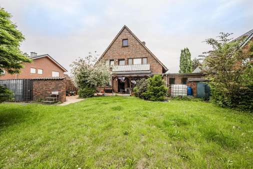 Hausrückseite - Zweifamilienhaus in 50181 Bedburg mit 159m² als Kapitalanlage kaufen