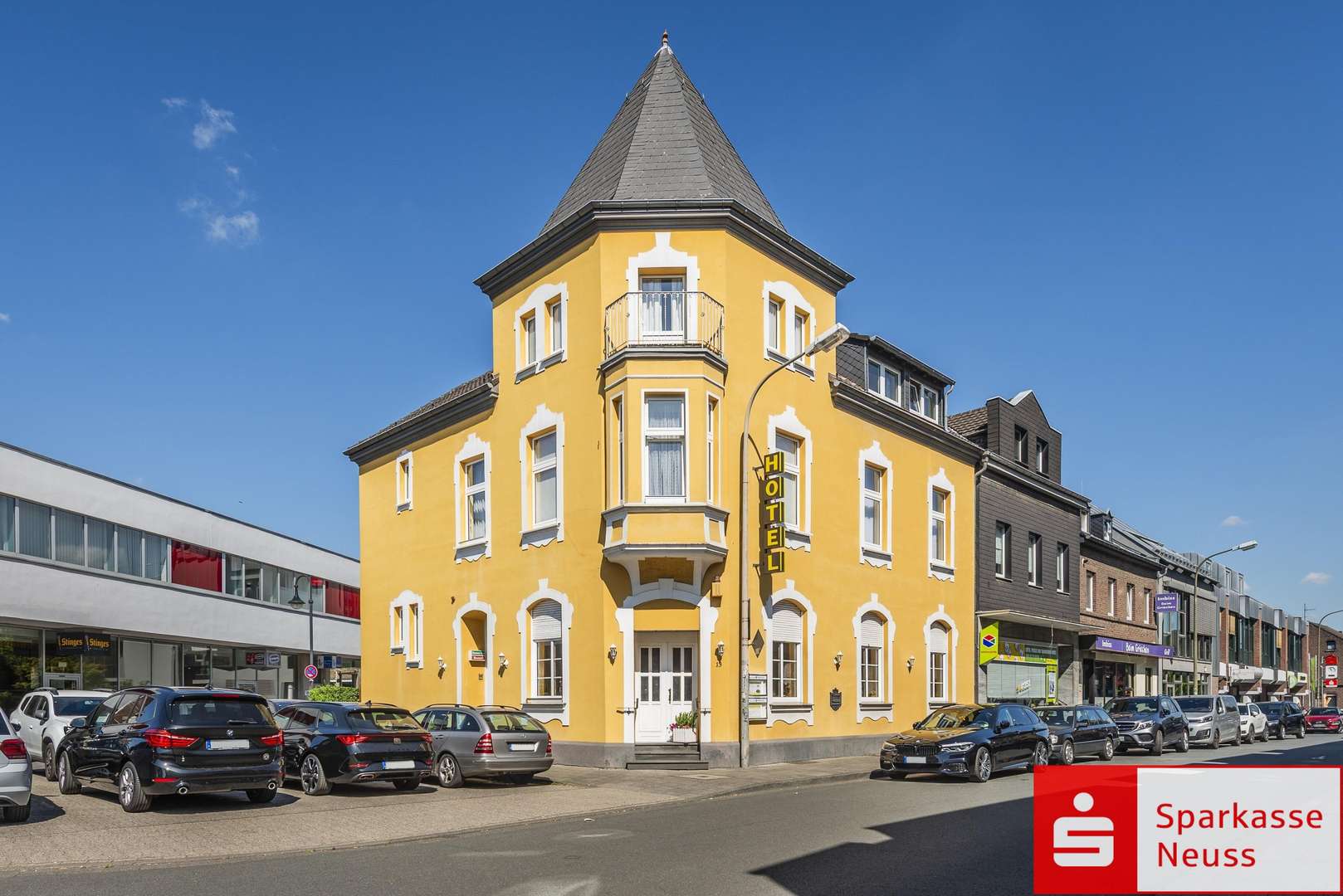 Frontbild - Hotel in 41352 Korschenbroich mit 316m² kaufen