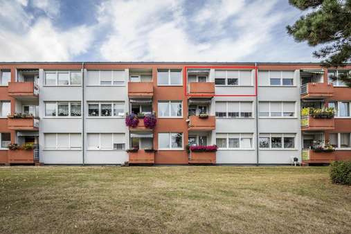 Rückseite WE 2.OG rechts Rückseite WE 2.OG rechts - Etagenwohnung in 41541 Dormagen mit 69m² kaufen