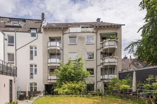 rückwärtige Ansicht - Etagenwohnung in 40229 Düsseldorf mit 64m² kaufen