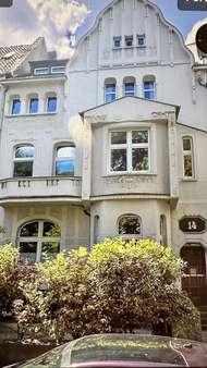 historische Hausfront - Mehrfamilienhaus in 41464 Neuss mit 325m² kaufen