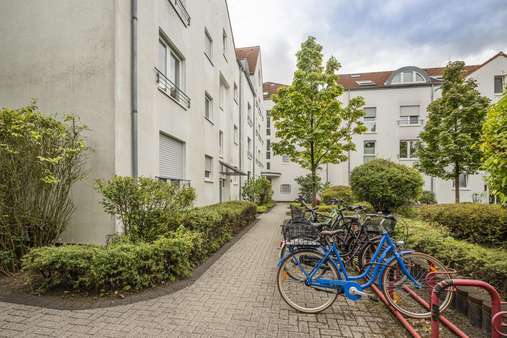 Gepflegte Außenbereiche Gepflegte Außenbereiche - Etagenwohnung in 41539 Dormagen mit 72m² kaufen