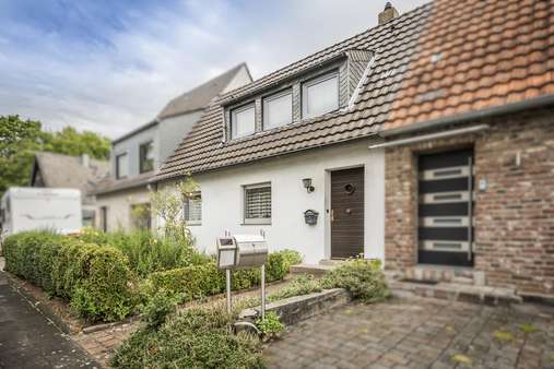 Ihr neues Domizil Ihr neues Domizil - Reihenmittelhaus in 41466 Neuss mit 85m² kaufen