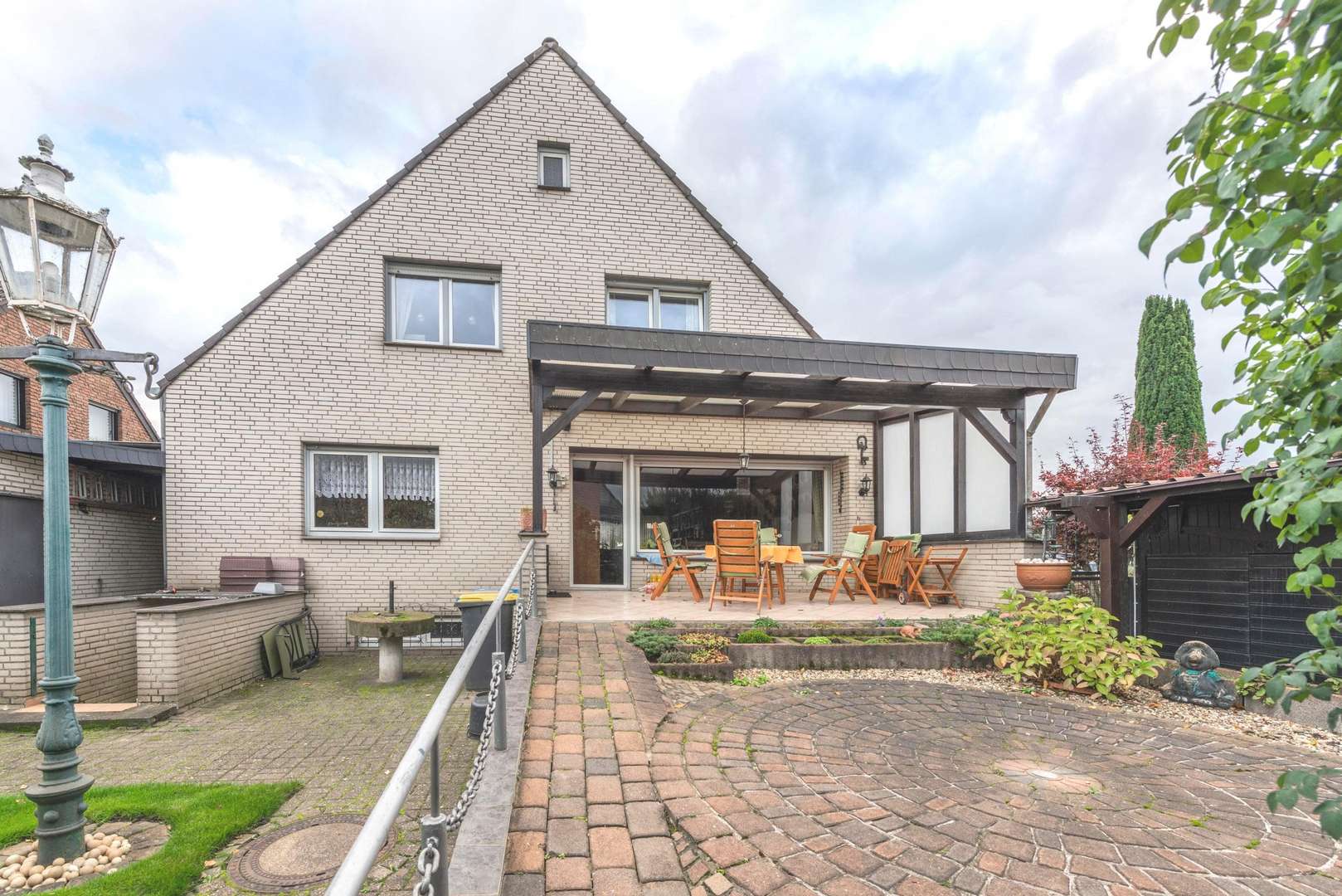 Rückansicht - Einfamilienhaus in 41352 Korschenbroich mit 165m² günstig kaufen