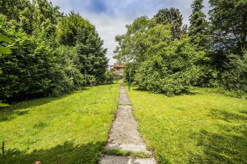 Großer Garten... - Reihenmittelhaus in 41542 Dormagen mit 100m² kaufen