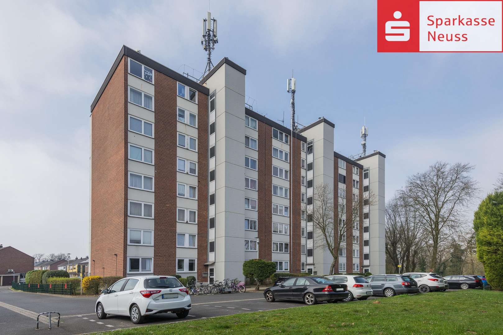 Ansicht Vorderseite - Etagenwohnung in 41515 Grevenbroich mit 75m² kaufen