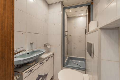Gäste-WC mit Dusche - Etagenwohnung in 41564 Kaarst mit 85m² kaufen
