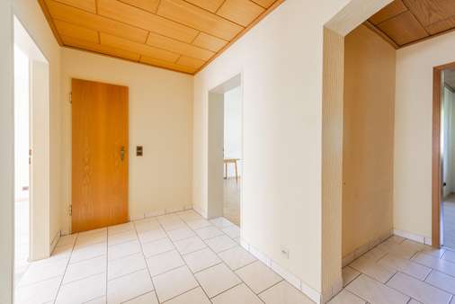 Wohnungsflur Wohnungsflur - Erdgeschosswohnung in 40670 Meerbusch mit 71m² kaufen