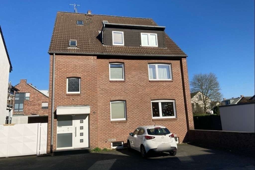 Strassenansicht - Mehrfamilienhaus in 41468 Neuss mit 290m² als Kapitalanlage kaufen