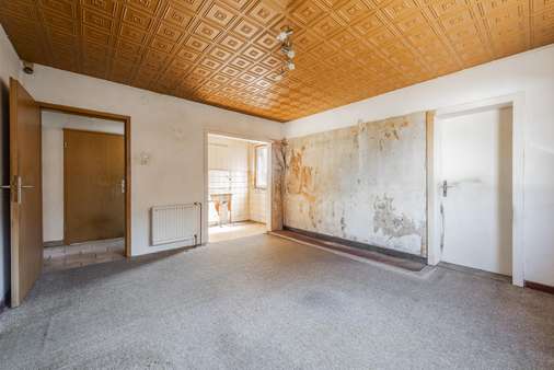 Esszimmer Blick in die Küche - Einfamilienhaus in 41352 Korschenbroich mit 120m² kaufen
