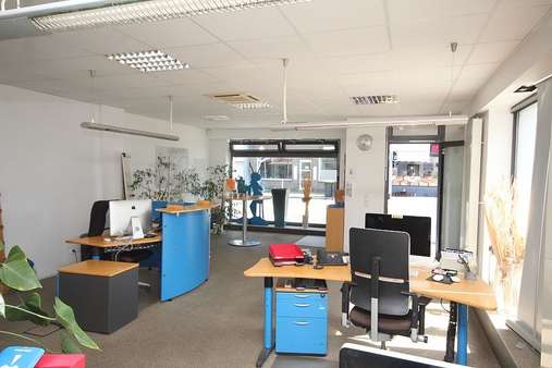 Büro in 41065 Mönchengladbach mit 58m² kaufen