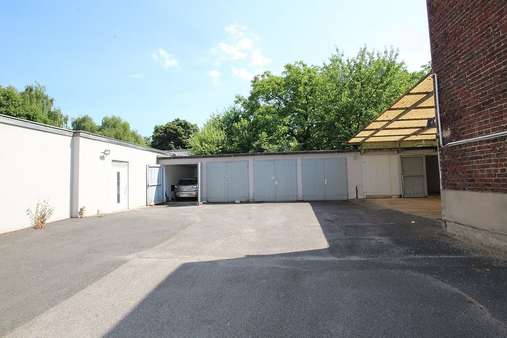 Wohn- / Geschäftshaus in 41061 Mönchengladbach mit 514m² als Kapitalanlage kaufen