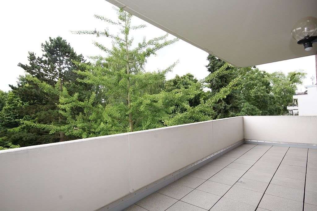 Etagenwohnung in 41063 Mönchengladbach mit 104m² kaufen