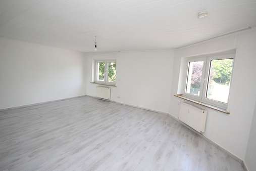 null - Wohn- / Geschäftshaus in 41236 Mönchengladbach mit 166m² als Kapitalanlage kaufen