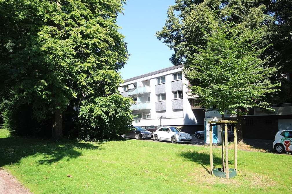 null - Erdgeschosswohnung in 41239 Mönchengladbach mit 92m² kaufen