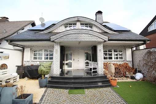 Einfamilienhaus in 41238 Mönchengladbach mit 203m² kaufen