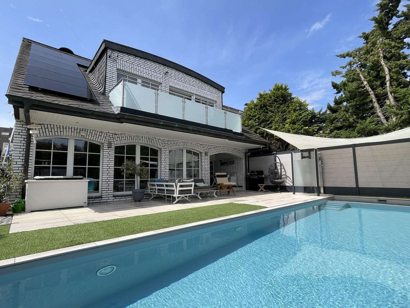 Einfamilienhaus in 41238 Mönchengladbach mit 203m² kaufen