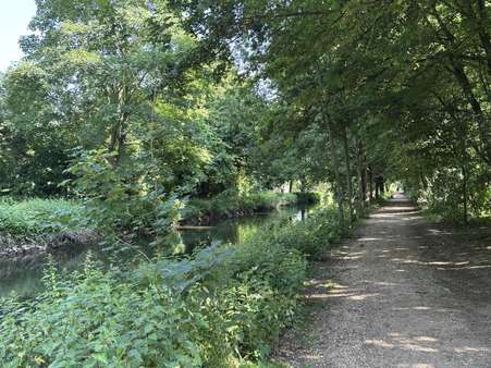 Spazieren an der Niers Spazieren an der Niers - Zweifamilienhaus in 47608 Geldern mit 257m² kaufen