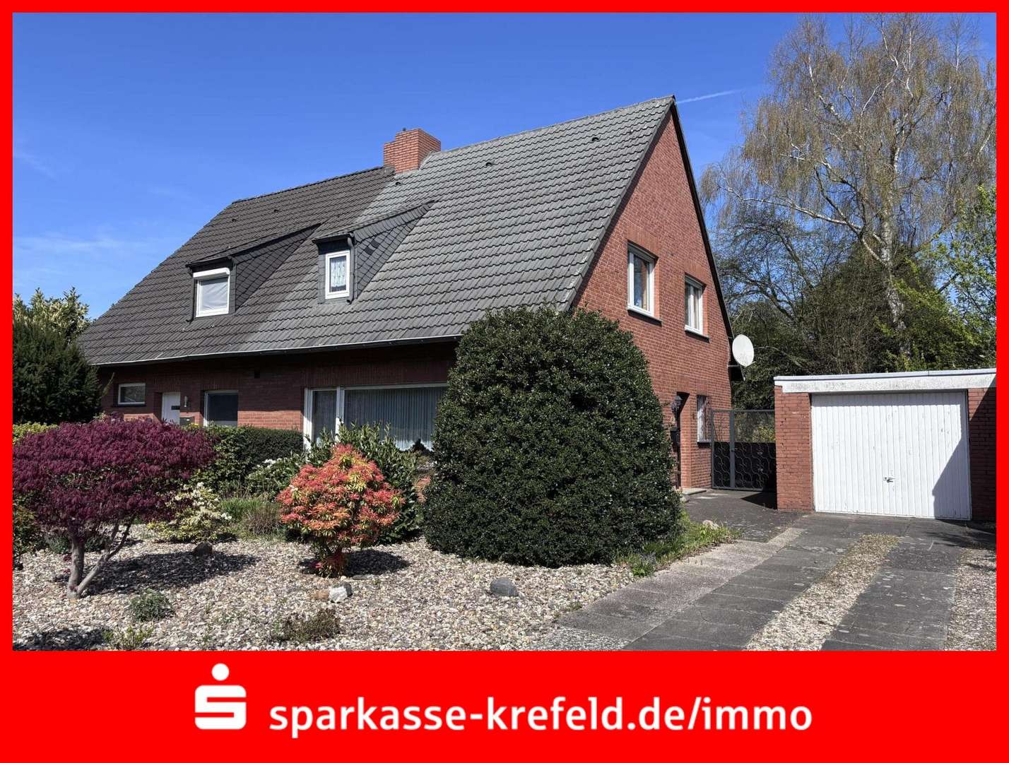 Straßenansicht - Doppelhaushälfte in 47918 Tönisvorst mit 103m² kaufen