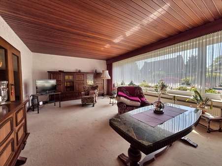 Wohnzimmer - Doppelhaushälfte in 47918 Tönisvorst mit 103m² kaufen
