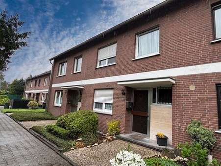 Vorderansicht Vorderansicht - Reihenmittelhaus in 47906 Kempen mit 103m² kaufen