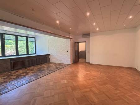 Obergeschoss - Einfamilienhaus in 47803 Krefeld mit 200m² kaufen
