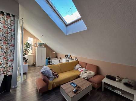 Wohnzimmer - Etagenwohnung in 41379 Brüggen mit 72m² kaufen