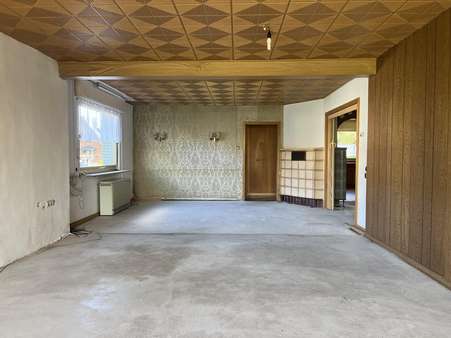 Wohnzimmer - Einfamilienhaus in 47809 Krefeld mit 157m² kaufen