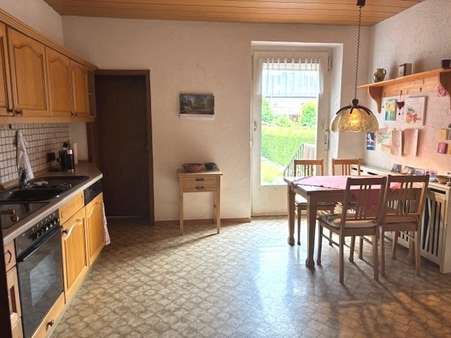 Wohnküche mit Ausgang zum Garten - Reihenmittelhaus in 47906 Kempen mit 120m² kaufen