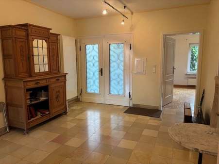 Hauseingangsdiele Hauseingangsdiele - Bungalow in 47906 Kempen mit 120m² kaufen
