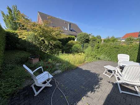 sonnige Terrasse sonnige Terrasse - Doppelhaushälfte in 47918 Tönisvorst mit 143m² kaufen