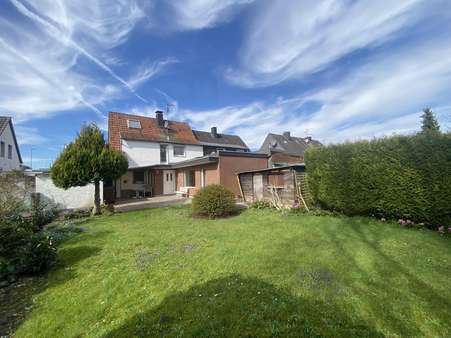 Gartenansicht - Doppelhaushälfte in 47877 Willich mit 150m² kaufen